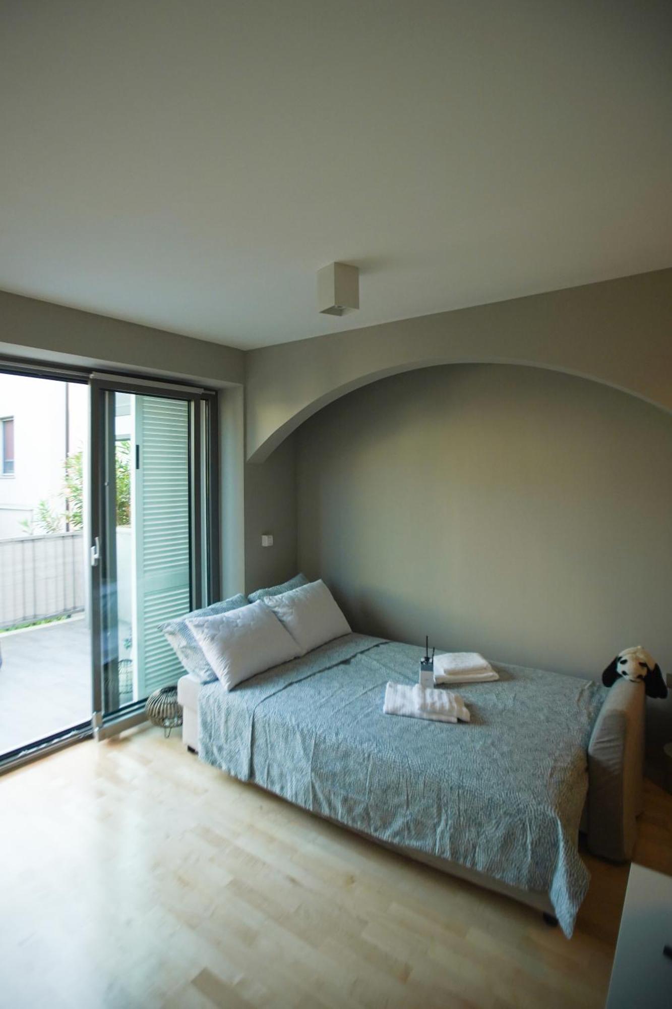 Elly Apartment Ankaran Exterior photo
